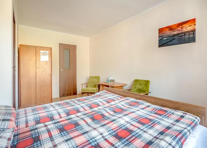 Δωμάτια σε οικογενειακή κατοικία Ewa *