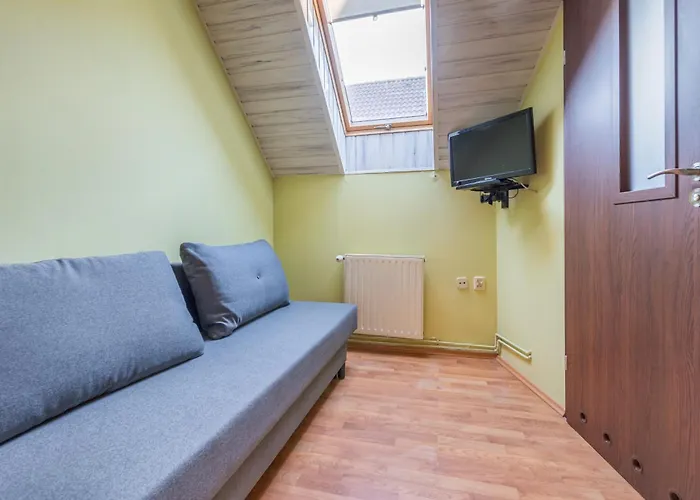 Δωμάτια σε οικογενειακή κατοικία Ewa