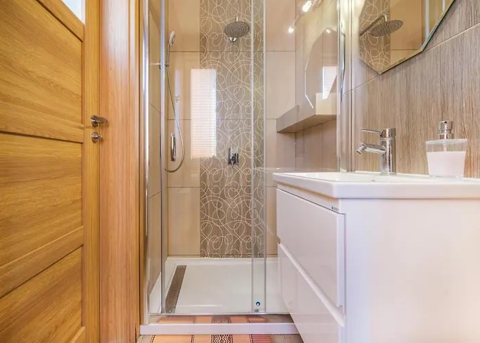 Δωμάτια σε οικογενειακή κατοικία Ewa Rewal