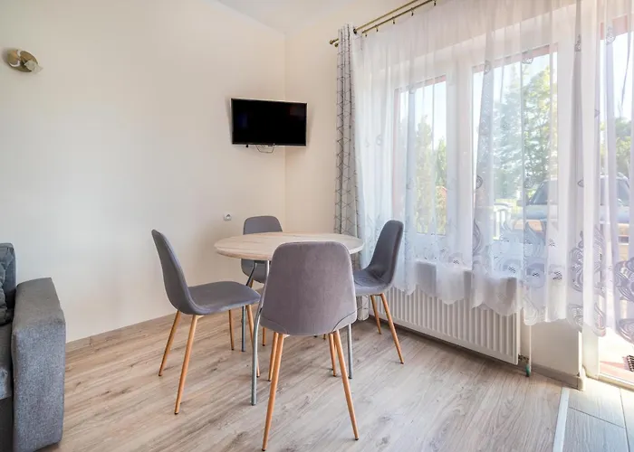 Δωμάτια σε οικογενειακή κατοικία Ewa Rewal